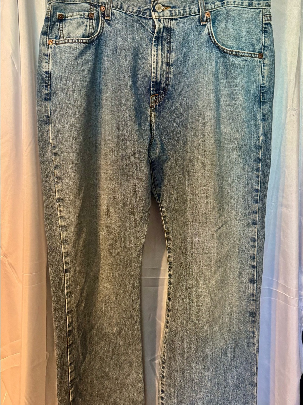 Lucky Brand Men's Light Wash Loose Fit Jeans